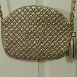 📀 Silver & Gold Purse